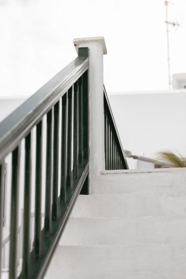 Step Studio Mykonos Town Экстерьер фото